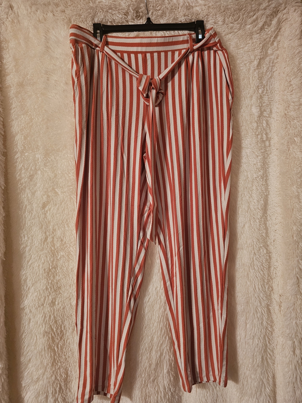 AnyBody White & Red Striped Tie-Waist Pants